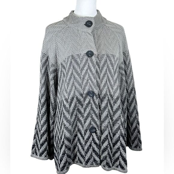 JM Collection Button down Sweater.            Size: LP - Picture 2 of 9